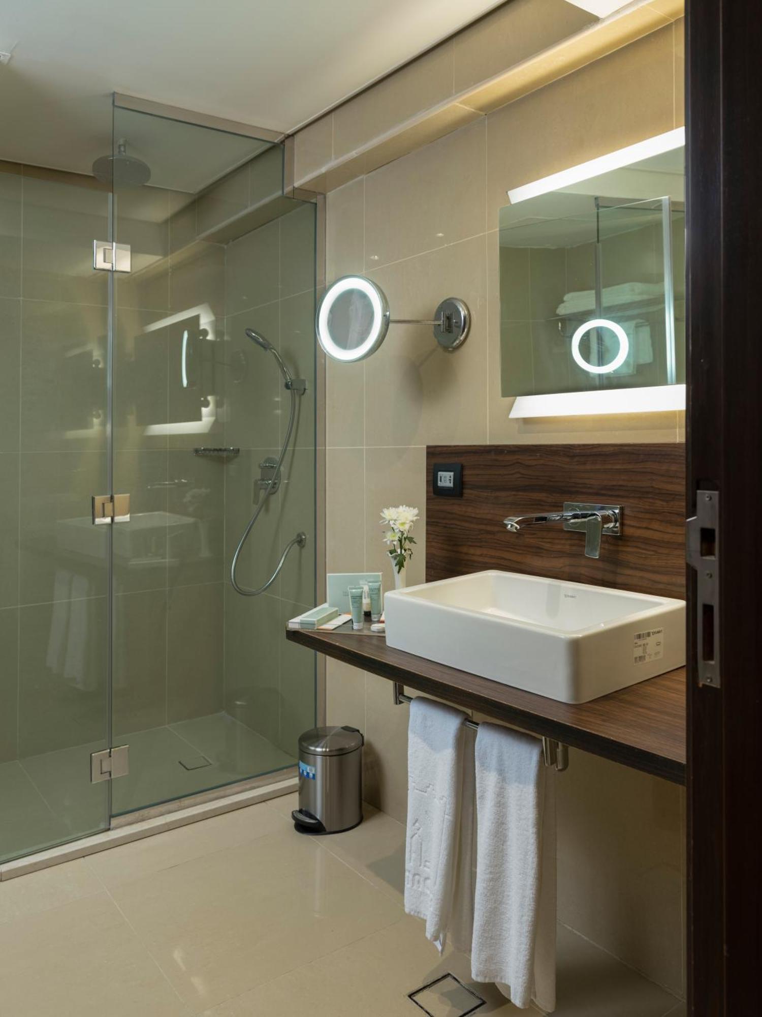 Retaj Inn Al Wakrah Phòng bức ảnh